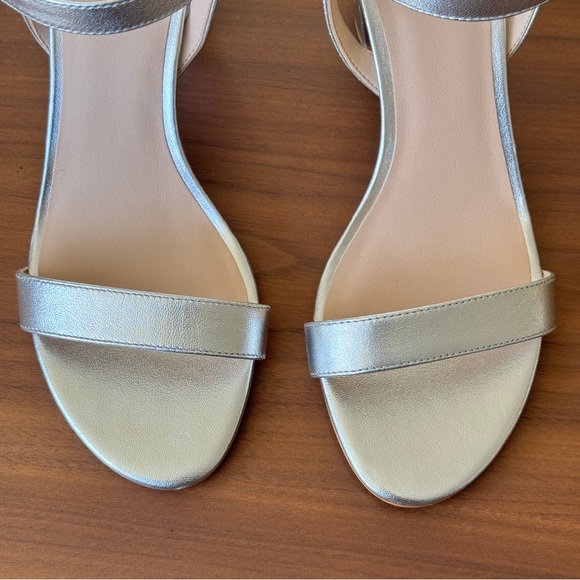 Stuart Weitzman Dancer 75 Block Sandal NWOT Size 8.5 - Picture 2 of 6